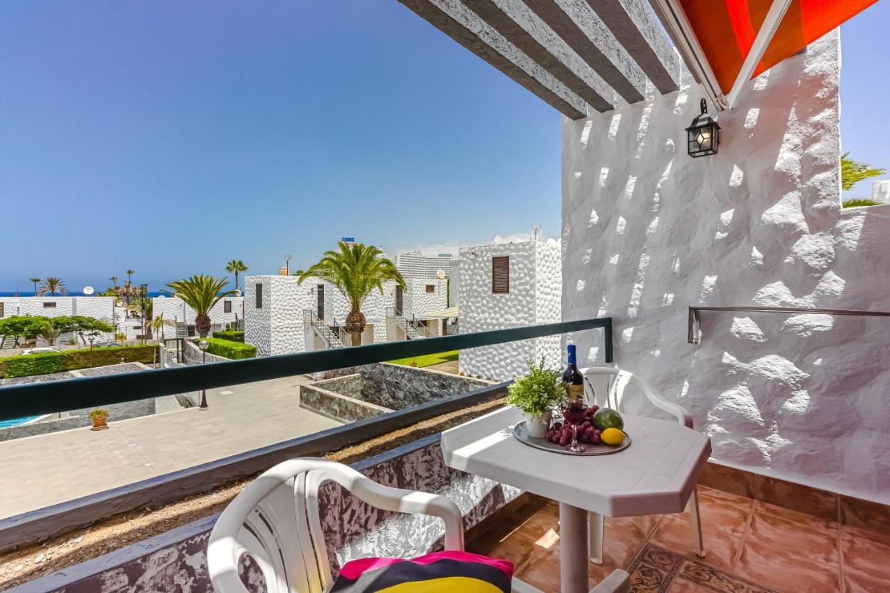 Apartment Apart America - 150 Meters From The Beach, Free Wi-Fi Arona  Eksteriør billede