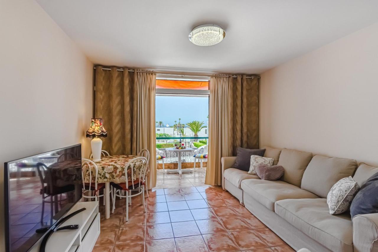 Apartment Apart America - 150 Meters From The Beach, Free Wi-Fi Arona  Eksteriør billede