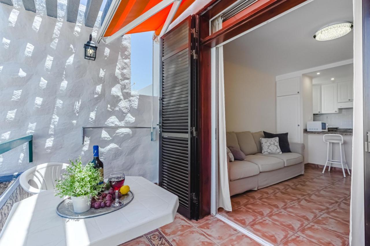 Apartment Apart America - 150 Meters From The Beach, Free Wi-Fi Arona  Eksteriør billede